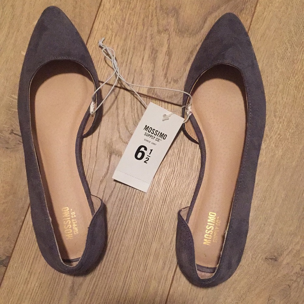 NWT gray mossimo flats